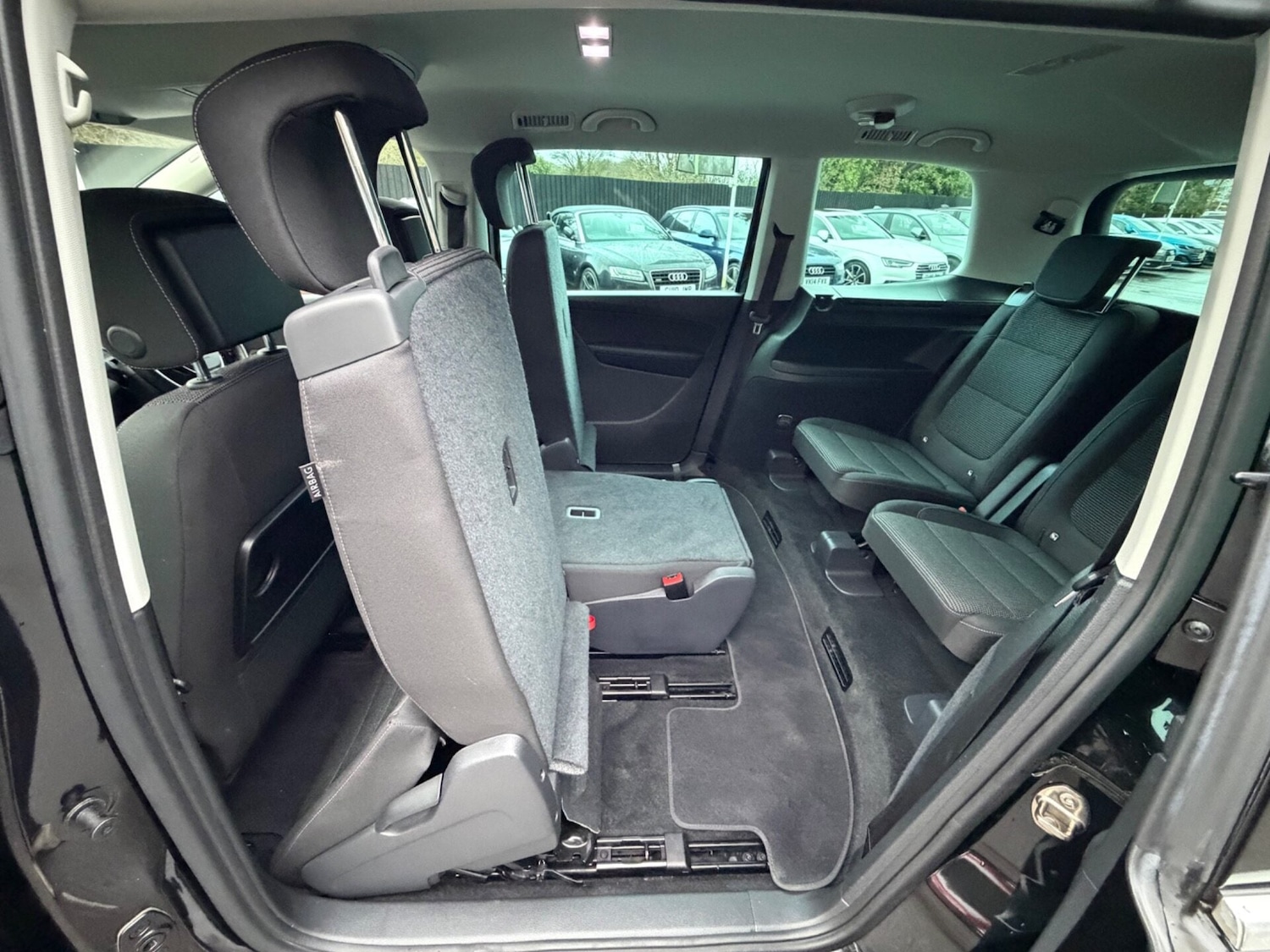 Used Volkswagen Sharan 2019 for sale - 77528227: Photo 45