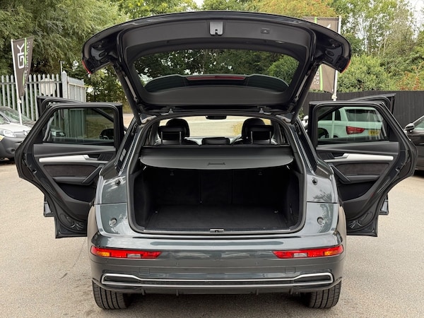 Used Audi Q5 2017 for sale - 75663103: Photo 22