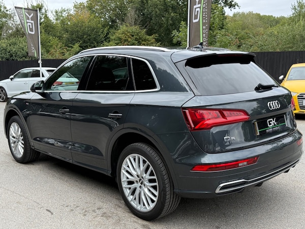 Used Audi Q5 2017 for sale - 75663103: Photo 2
