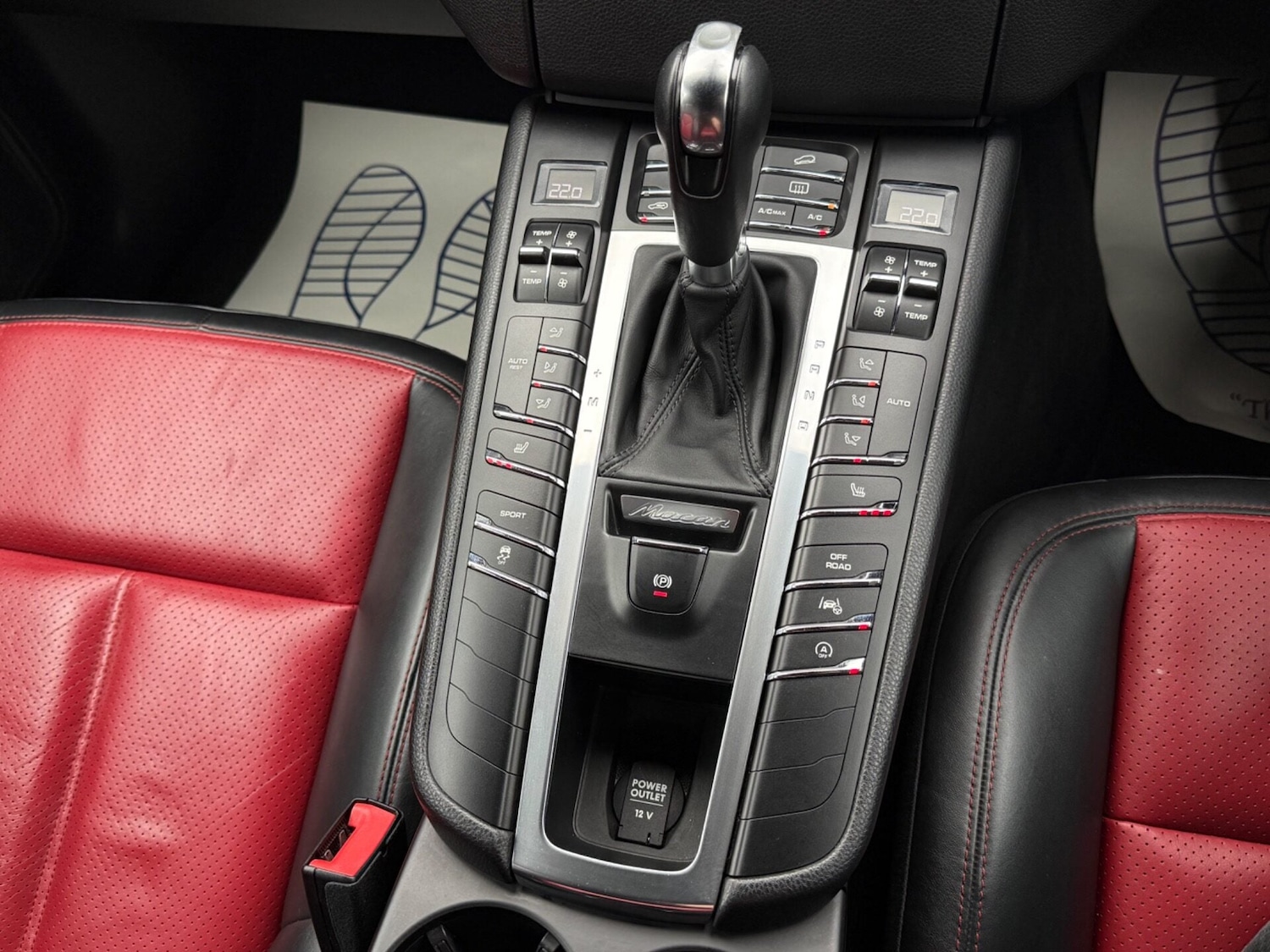 Used Porsche Macan 2015 for sale - 77546263: Photo 13