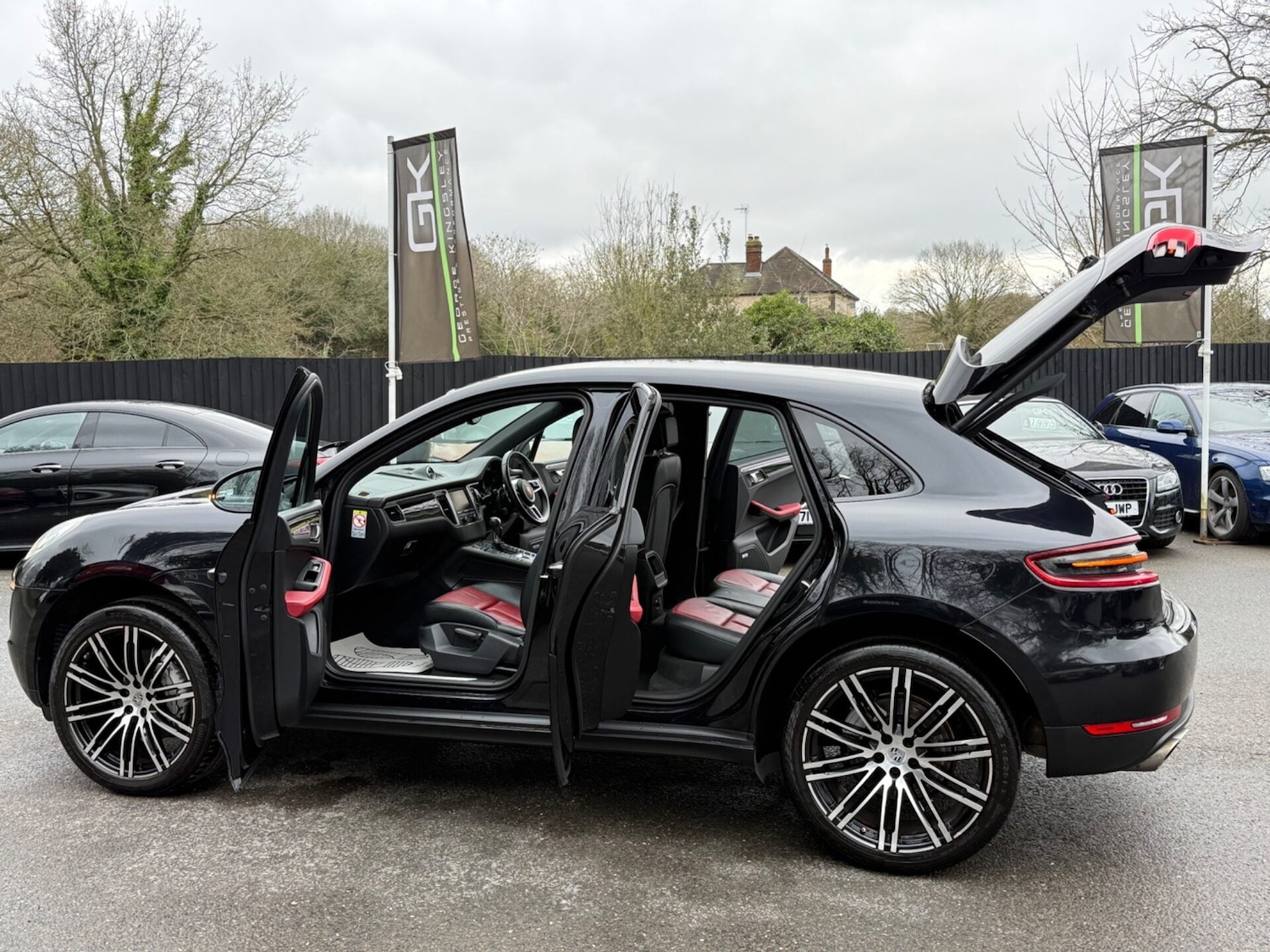 Used Porsche Macan 2015 for sale - 77546263: Photo 17