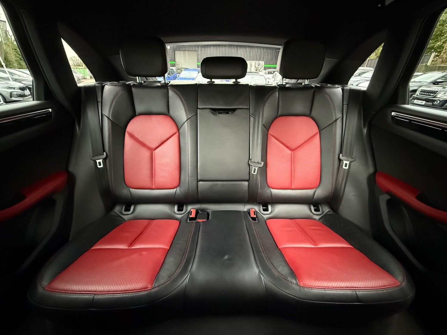 Used Porsche Macan 2015 for sale - 77546263: Photo 24