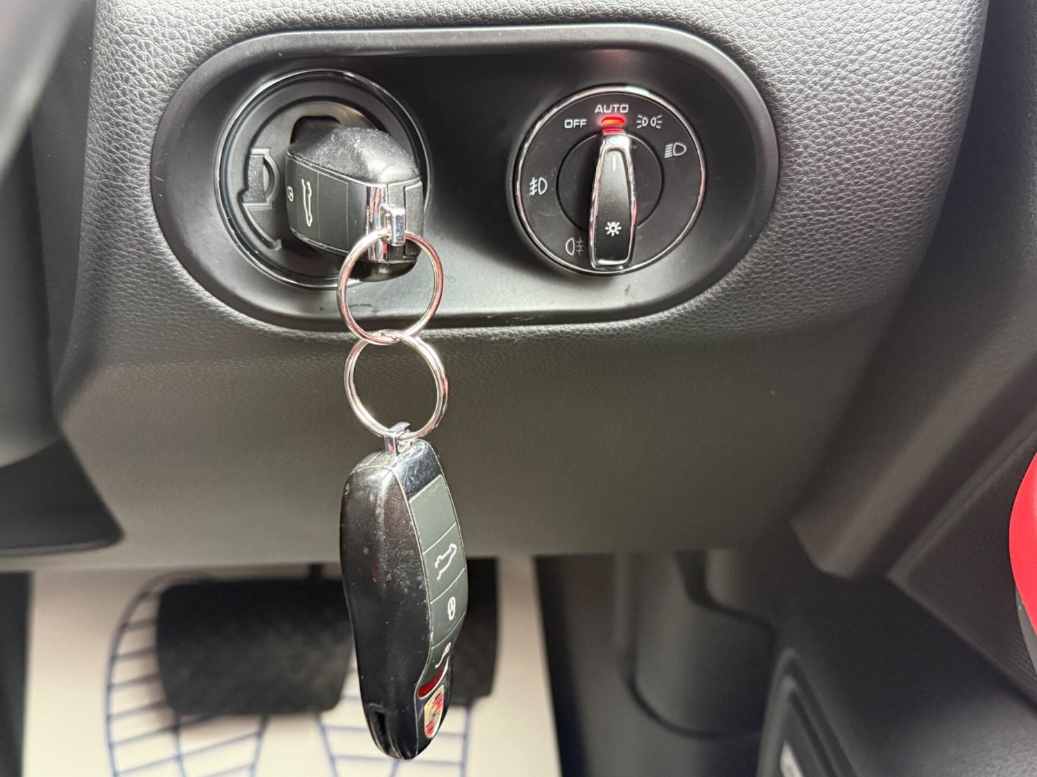 Used Porsche Macan 2015 for sale - 77546263: Photo 43