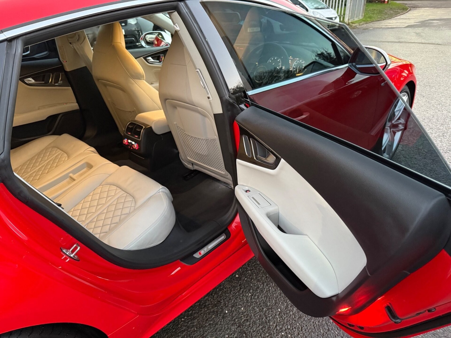 Used Audi A7 2015 for sale - 76706014: Photo 30