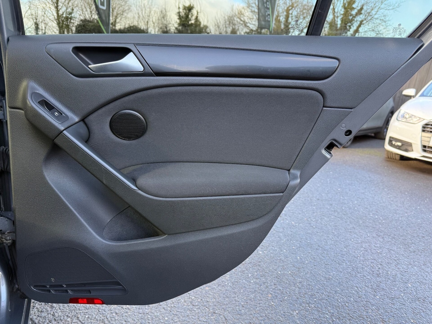 Used Volkswagen Golf 2011 for sale - 77164721: Photo 30