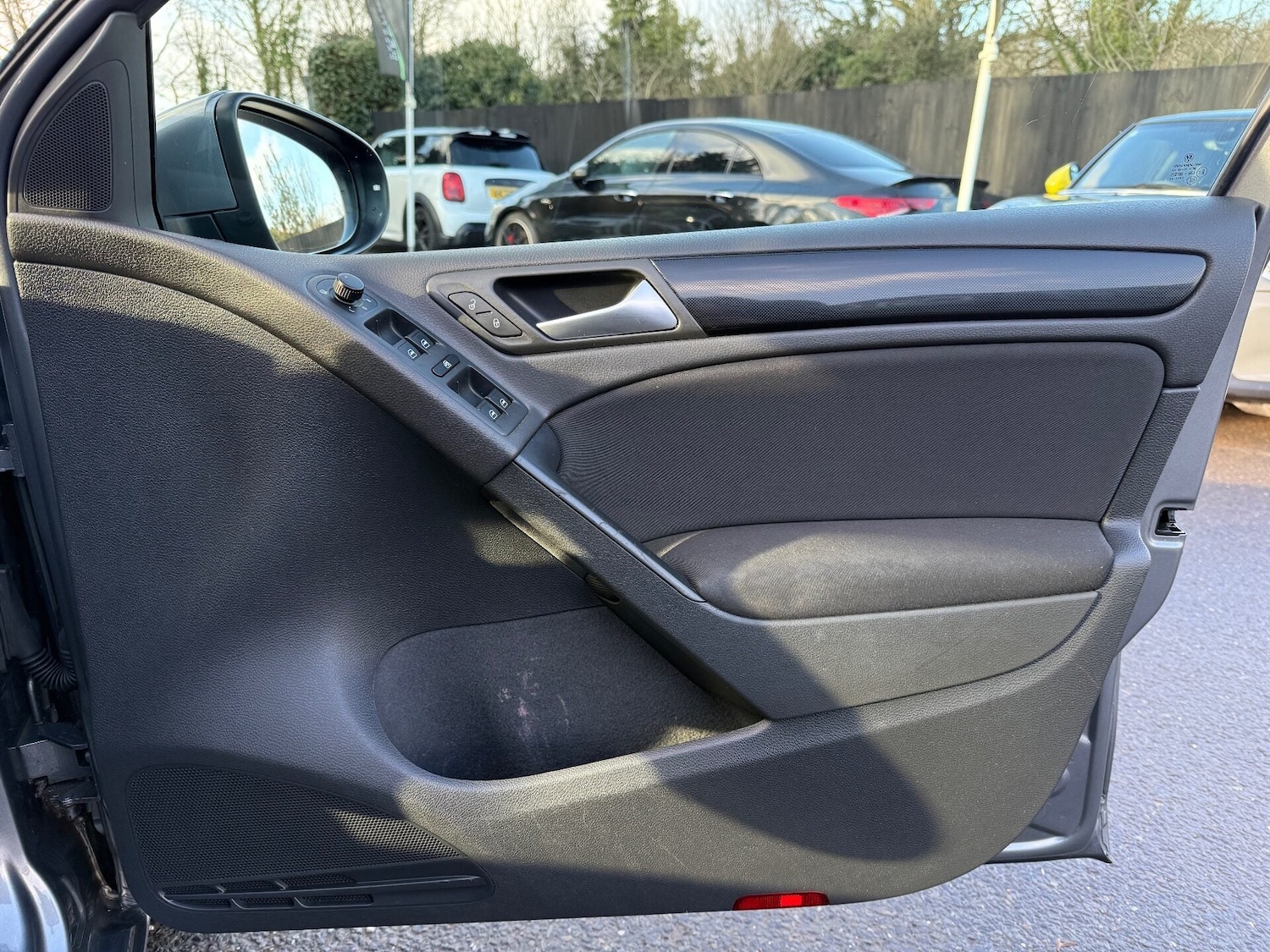 Used Volkswagen Golf 2011 for sale - 77164721: Photo 32