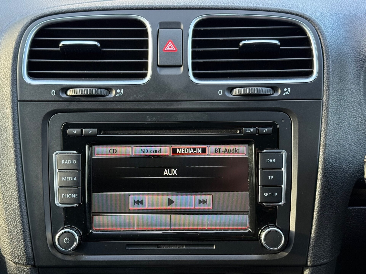 Used Volkswagen Golf 2011 for sale - 77164721: Photo 41