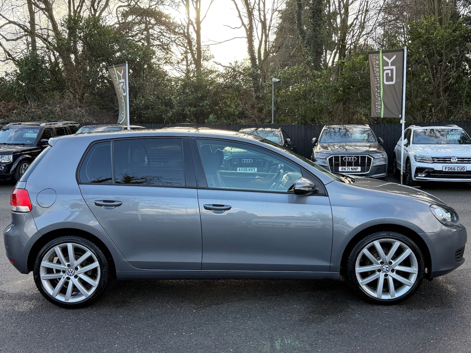 Used Volkswagen Golf 2011 for sale - 77164721: Photo 5