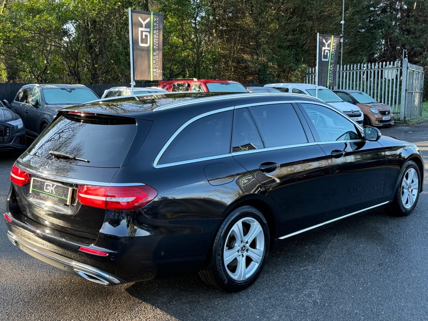 Used Mercedes-Benz E Class 2017 for sale - 77310533: Photo 3