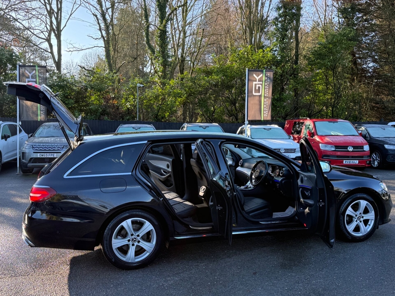 Used Mercedes-Benz E Class 2017 for sale - 77310533: Photo 6