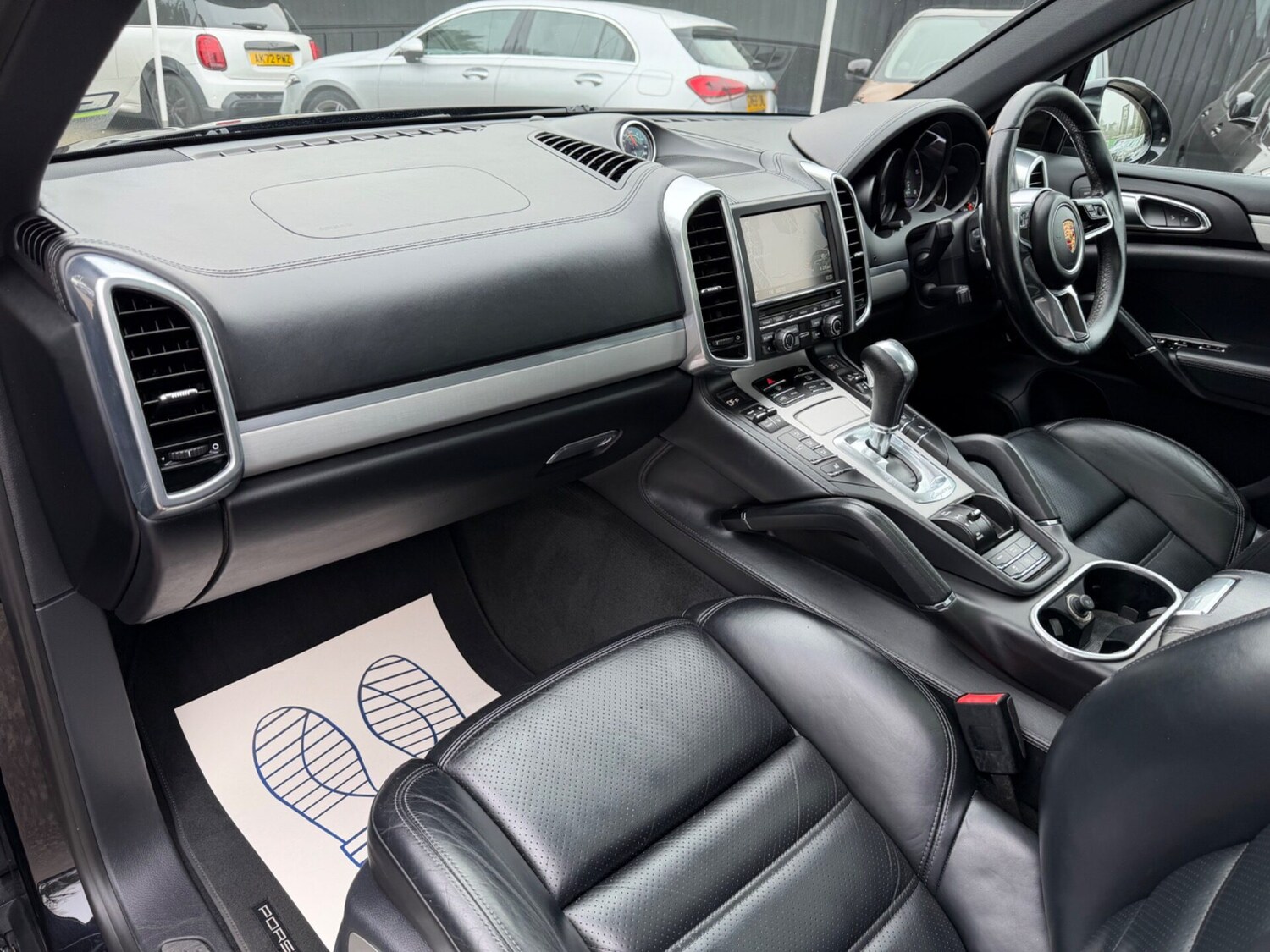 Used Porsche Cayenne 2015 for sale - 77758851: Photo 23