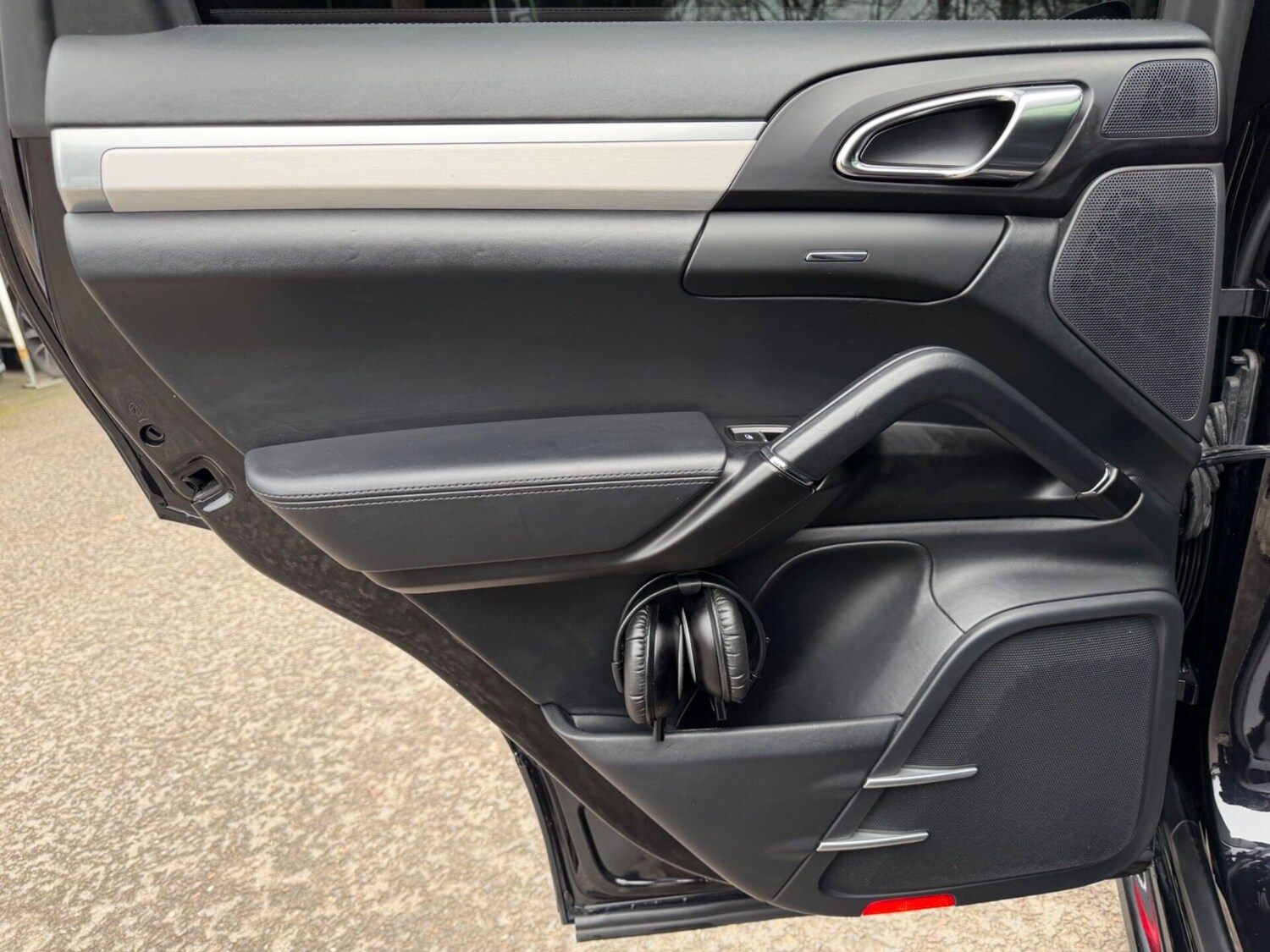 Used Porsche Cayenne 2015 for sale - 77758851: Photo 29