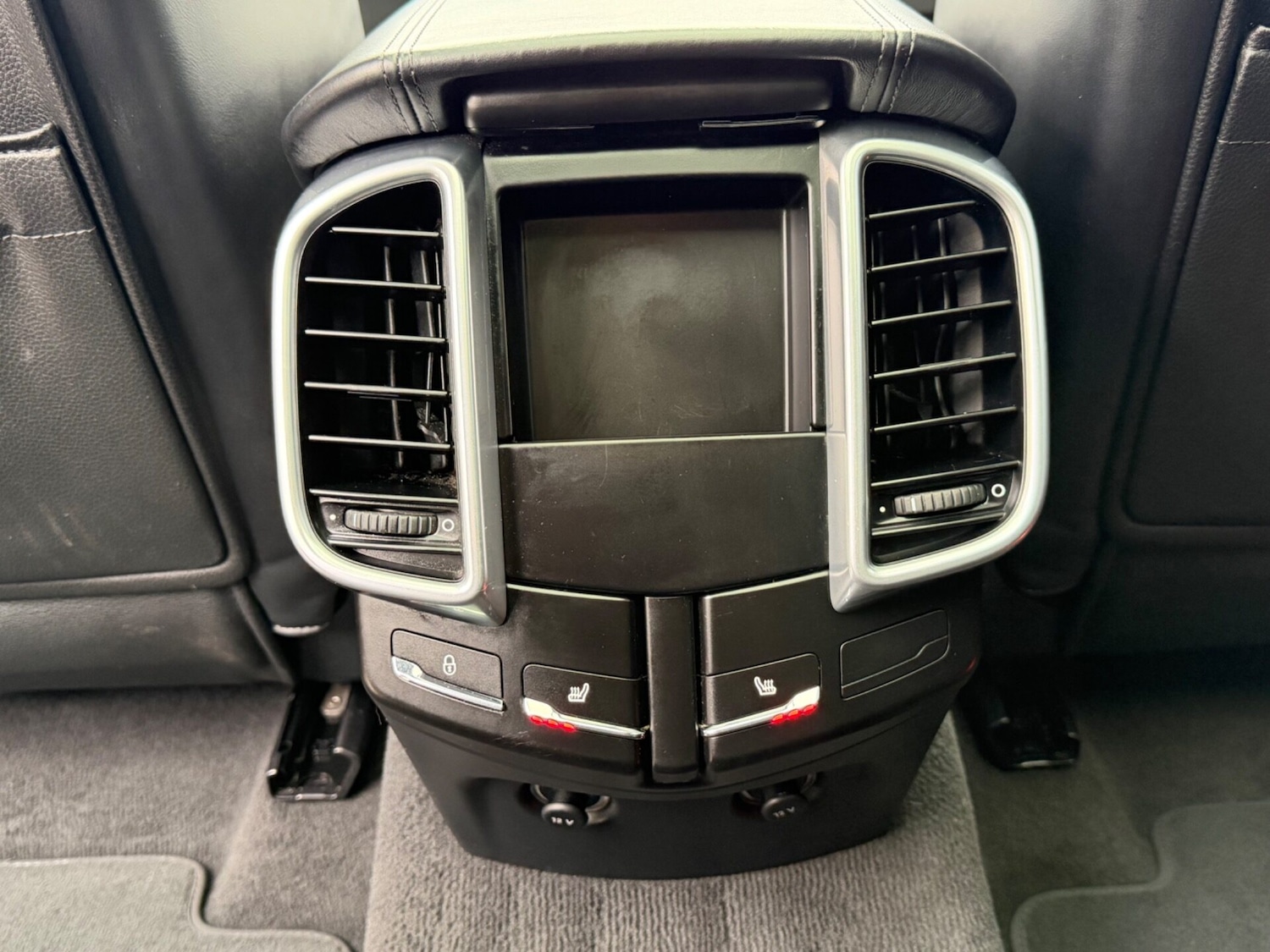 Used Porsche Cayenne 2015 for sale - 77758851: Photo 30