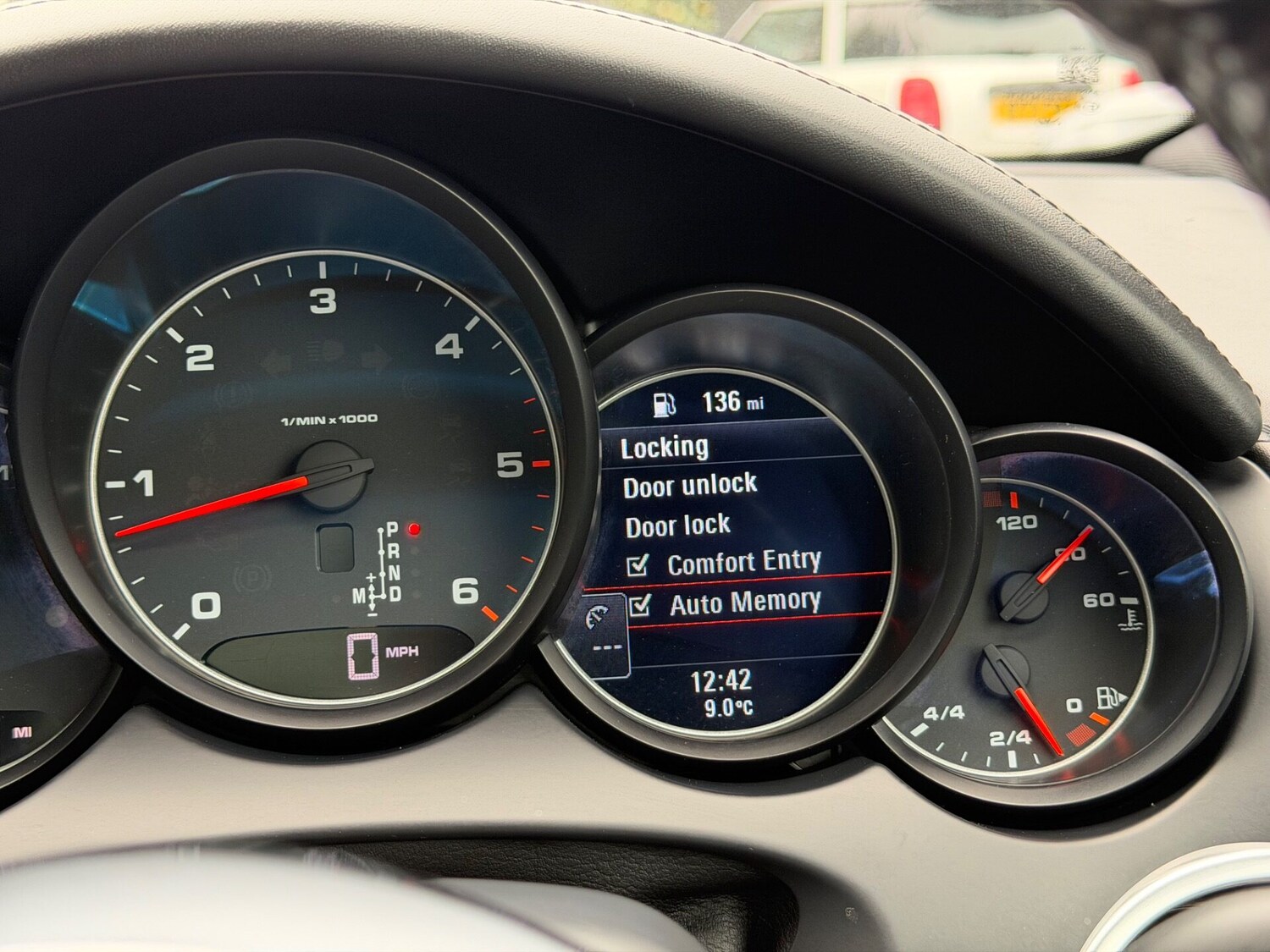 Used Porsche Cayenne 2015 for sale - 77758851: Photo 45