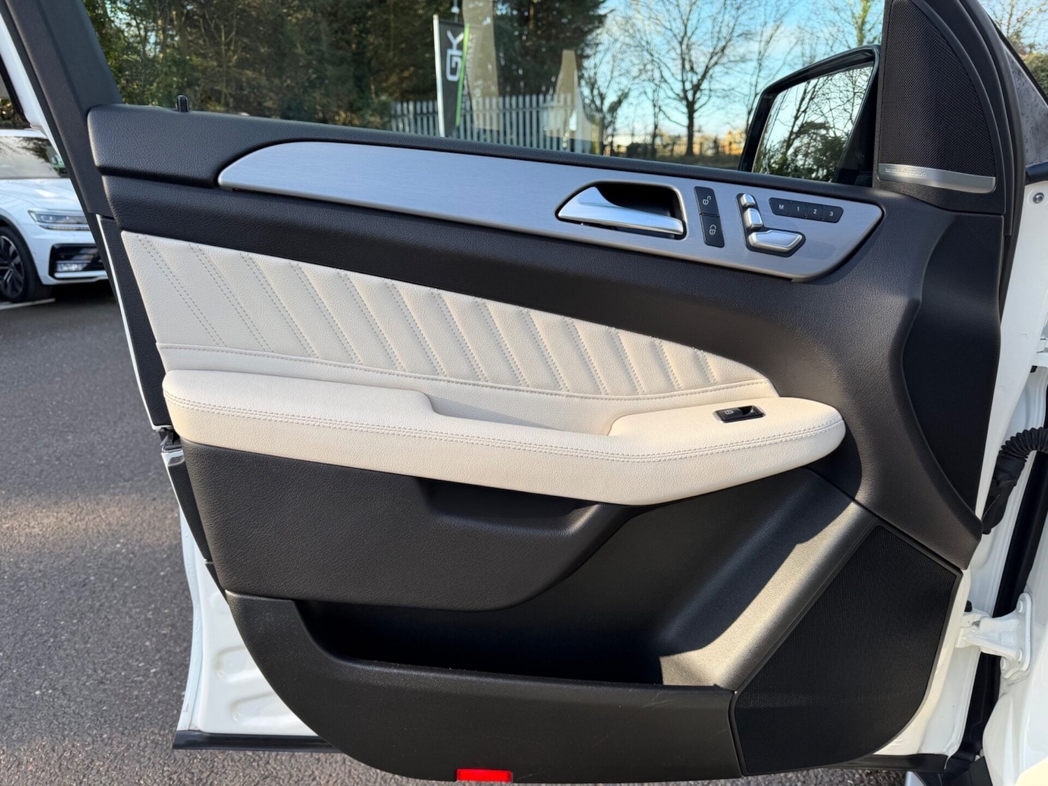 Used Mercedes-Benz GLE 2018 for sale - 77270821: Photo 27