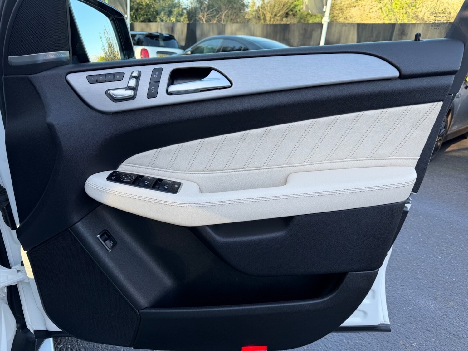 Used Mercedes-Benz GLE 2018 for sale - 77270821: Photo 41