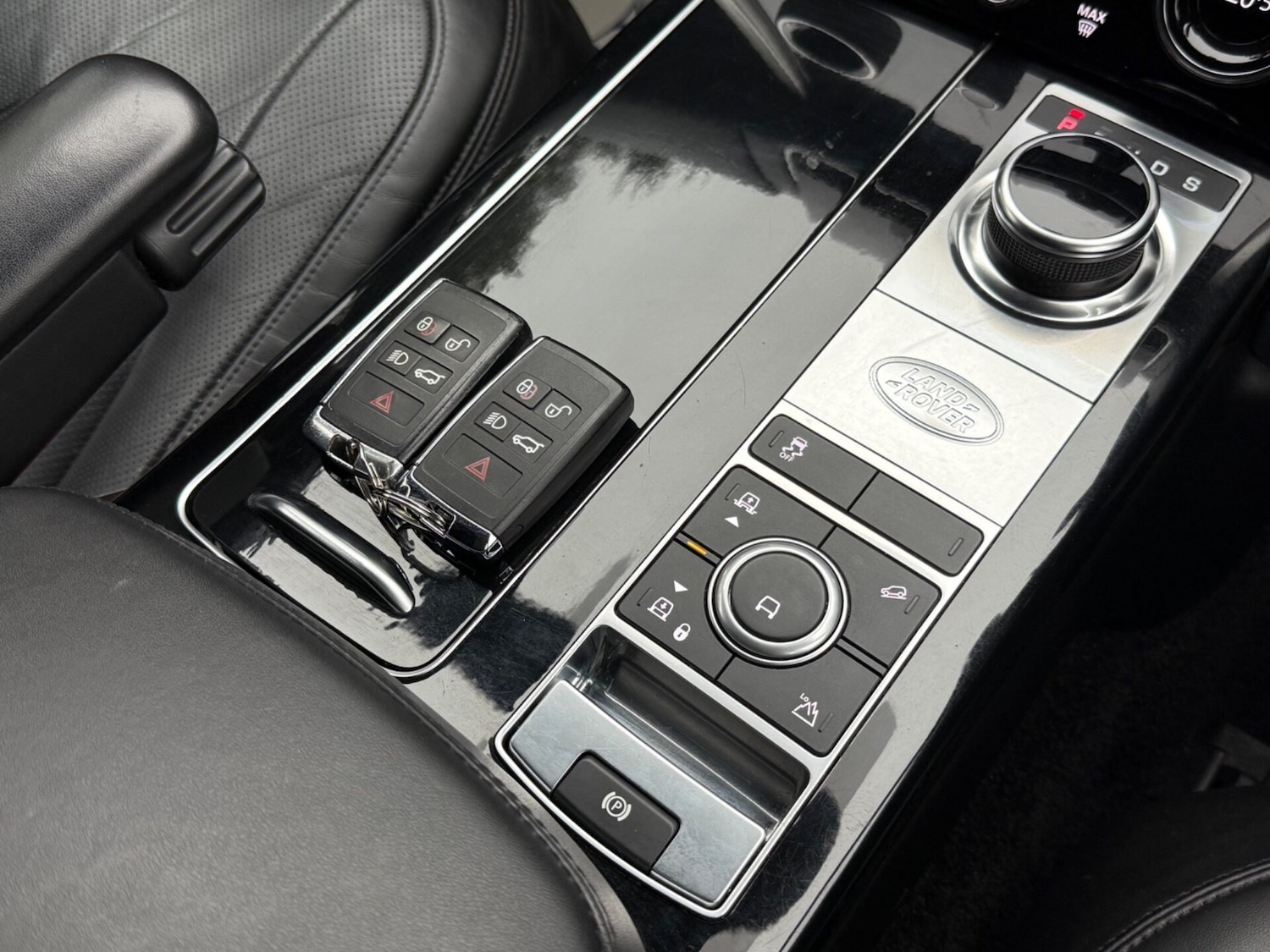 Used Land Rover Range Rover 2021 for sale - 76273627: Photo 11