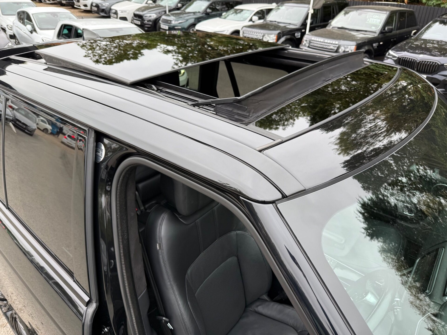 Used Land Rover Range Rover 2021 for sale - 76273627: Photo 25