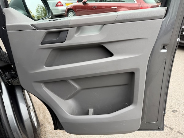 Used Volkswagen Transporter 2021 for sale - 76273626: Photo 23