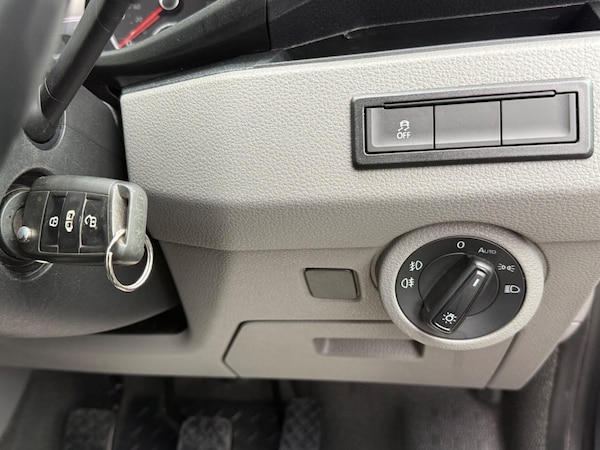 Used Volkswagen Transporter 2021 for sale - 76273626: Photo 30