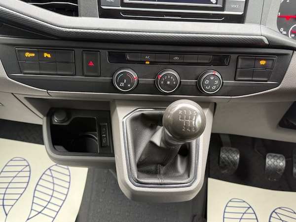 Used Volkswagen Transporter 2021 for sale - 76273626: Photo 31