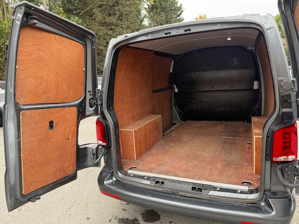 Used Volkswagen Transporter 2021 for sale - 76273626: Photo 32