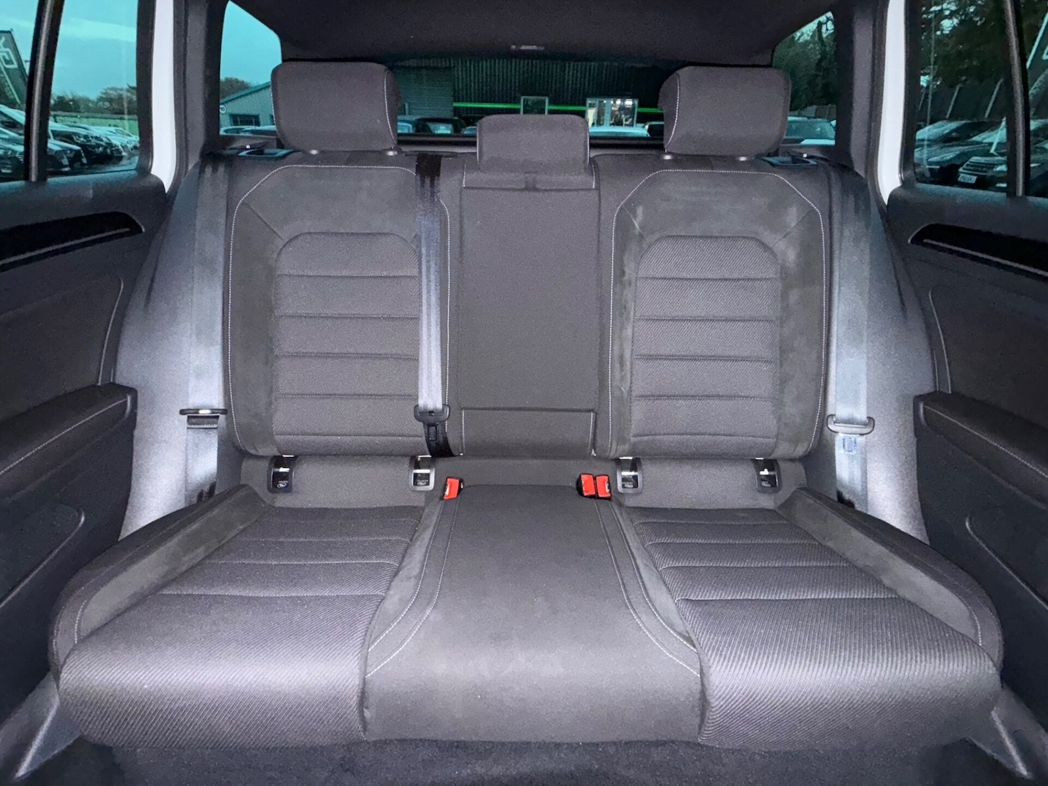 Used Volkswagen Golf 2017 for sale - 76877496: Photo 17