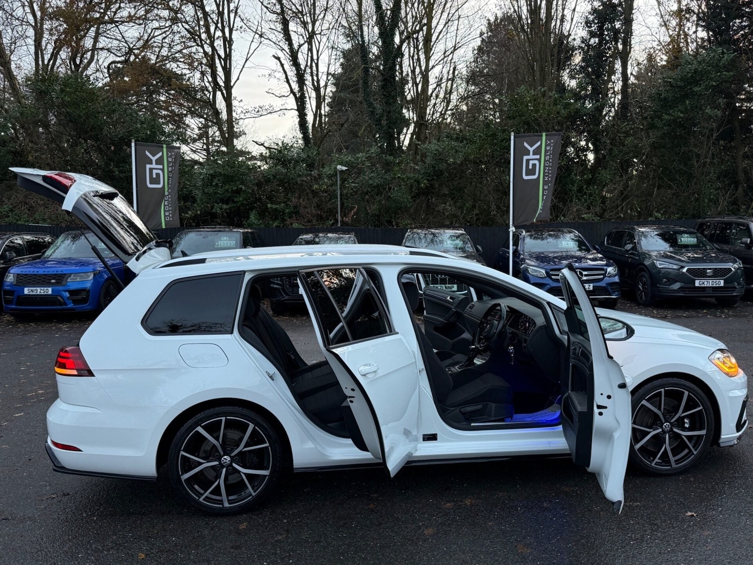 Used Volkswagen Golf 2017 for sale - 76877496: Photo 23