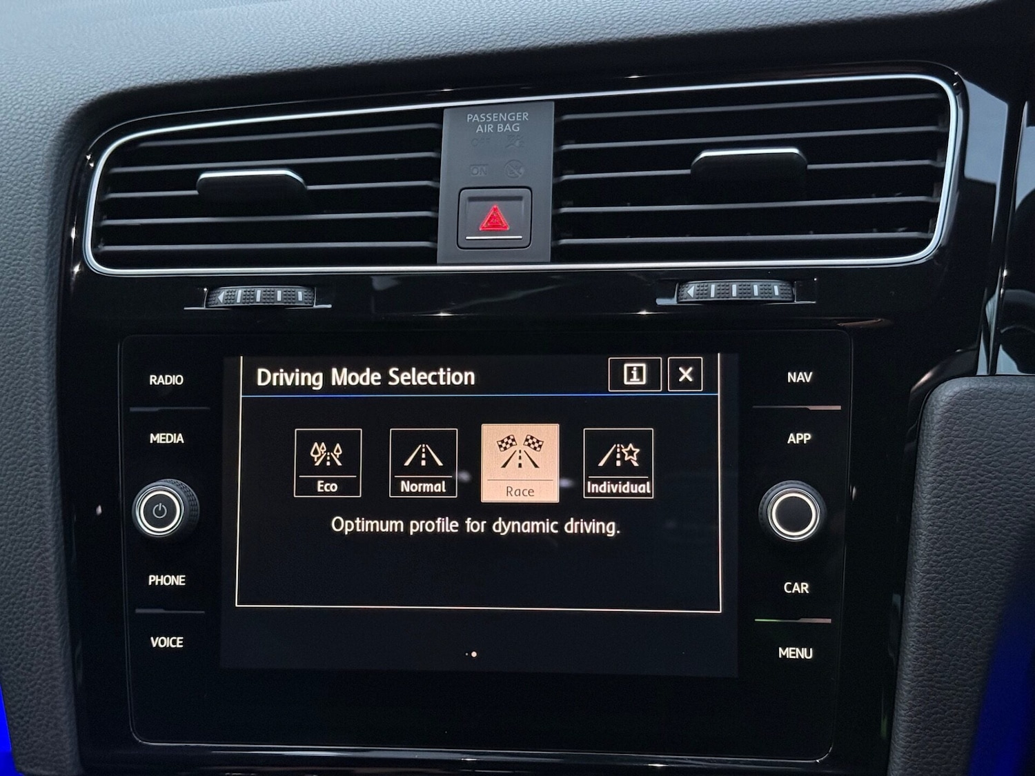 Used Volkswagen Golf 2017 for sale - 76877496: Photo 44