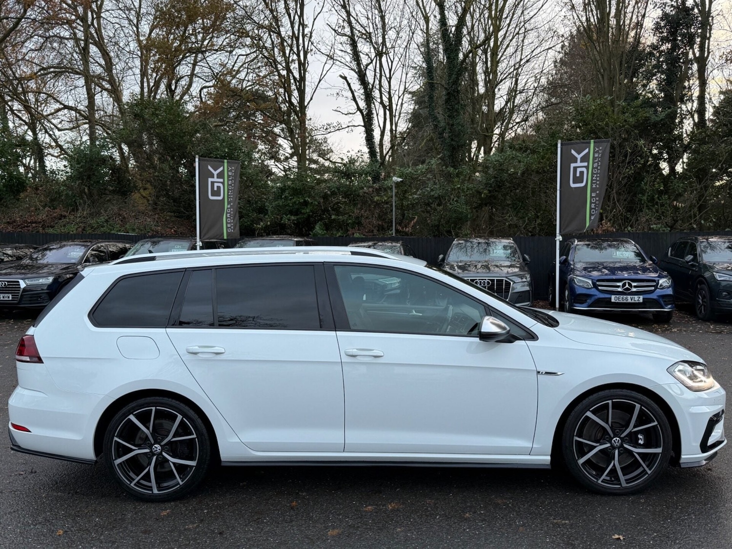 Used Volkswagen Golf 2017 for sale - 76877496: Photo 6