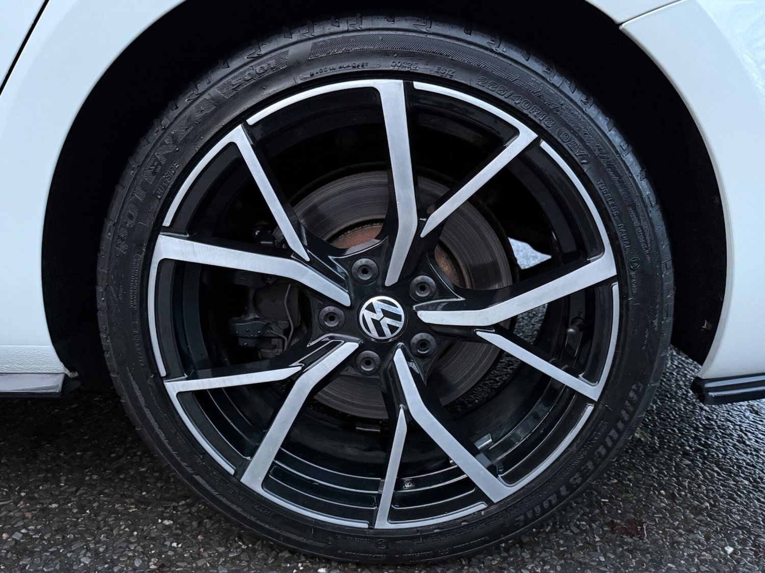 Used Volkswagen Golf 2017 for sale - 76877496: Photo 66