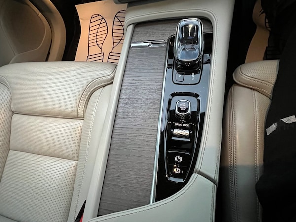Used Volvo XC90 2021 for sale - 76218964: Photo 10