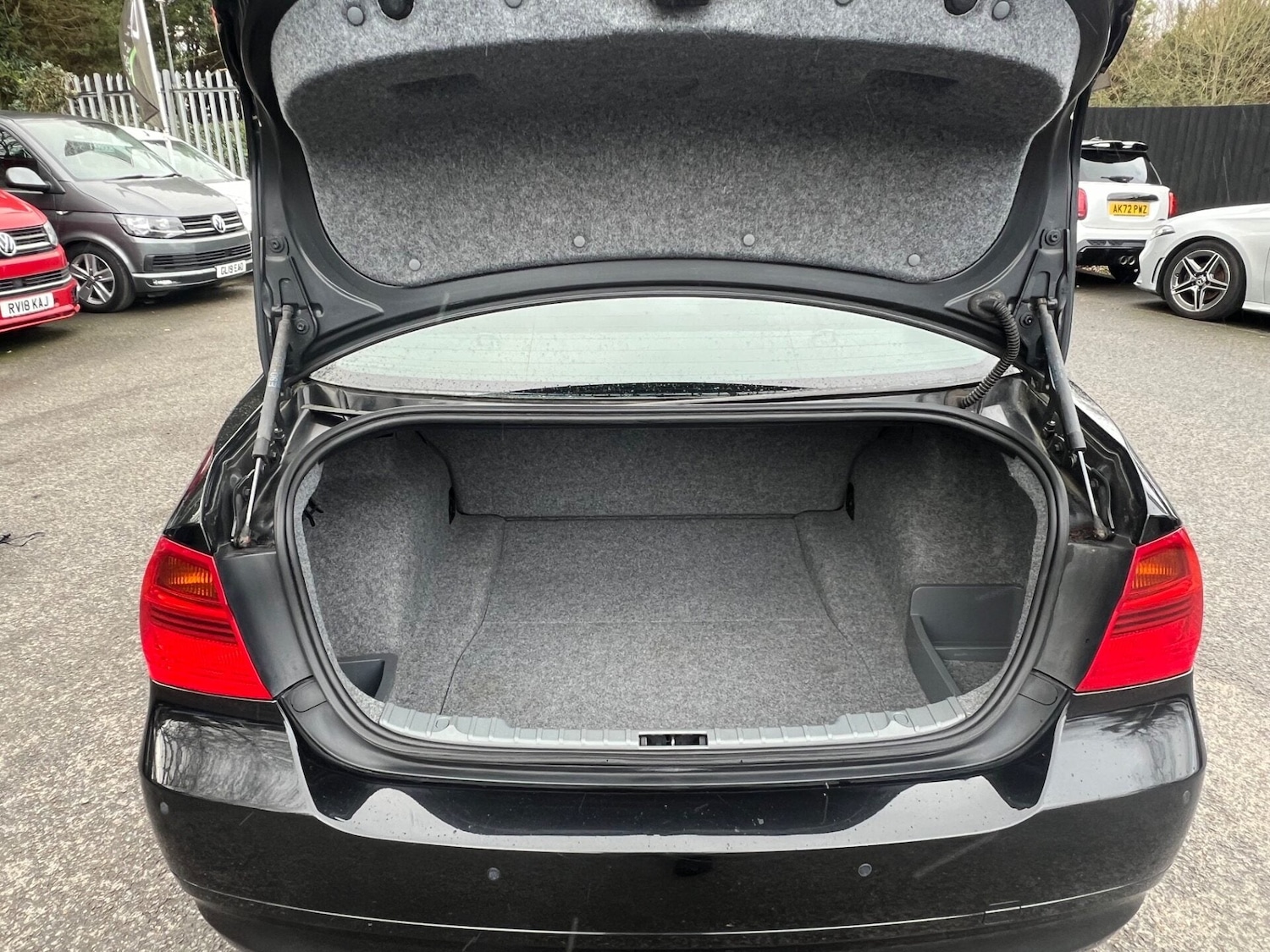 Used BMW 3 Series 2008 for sale - 77703328: Photo 10