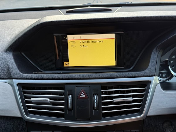 Used Mercedes-Benz E-Class 2011 for sale - 75567243: Photo 37