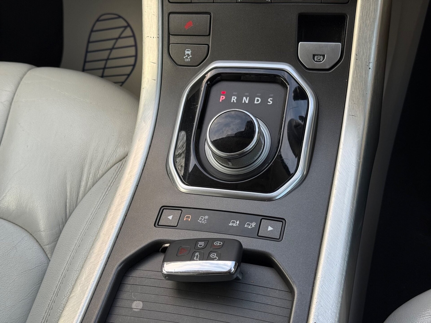 Used Land Rover Range Rover Evoque 2012 for sale - 76934347: Photo 11