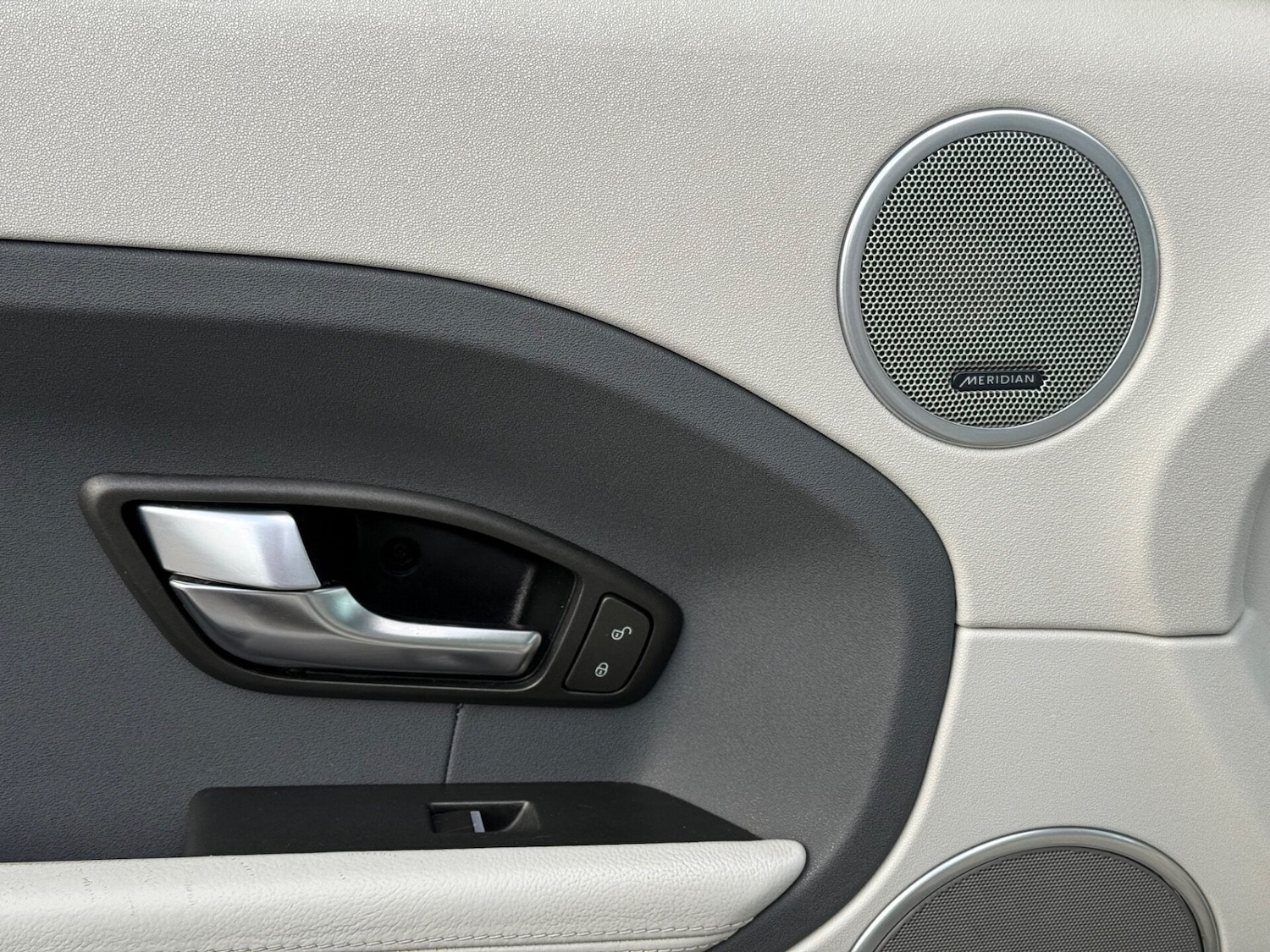 Used Land Rover Range Rover Evoque 2012 for sale - 76934347: Photo 28