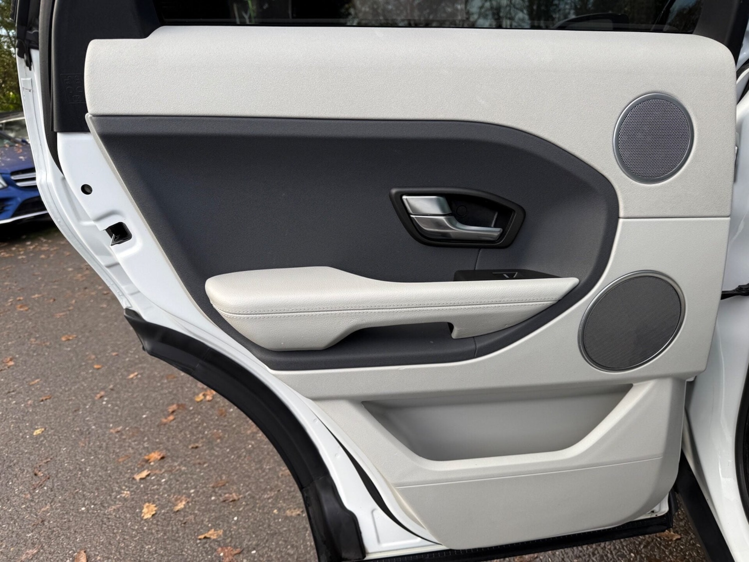 Used Land Rover Range Rover Evoque 2012 for sale - 76934347: Photo 29