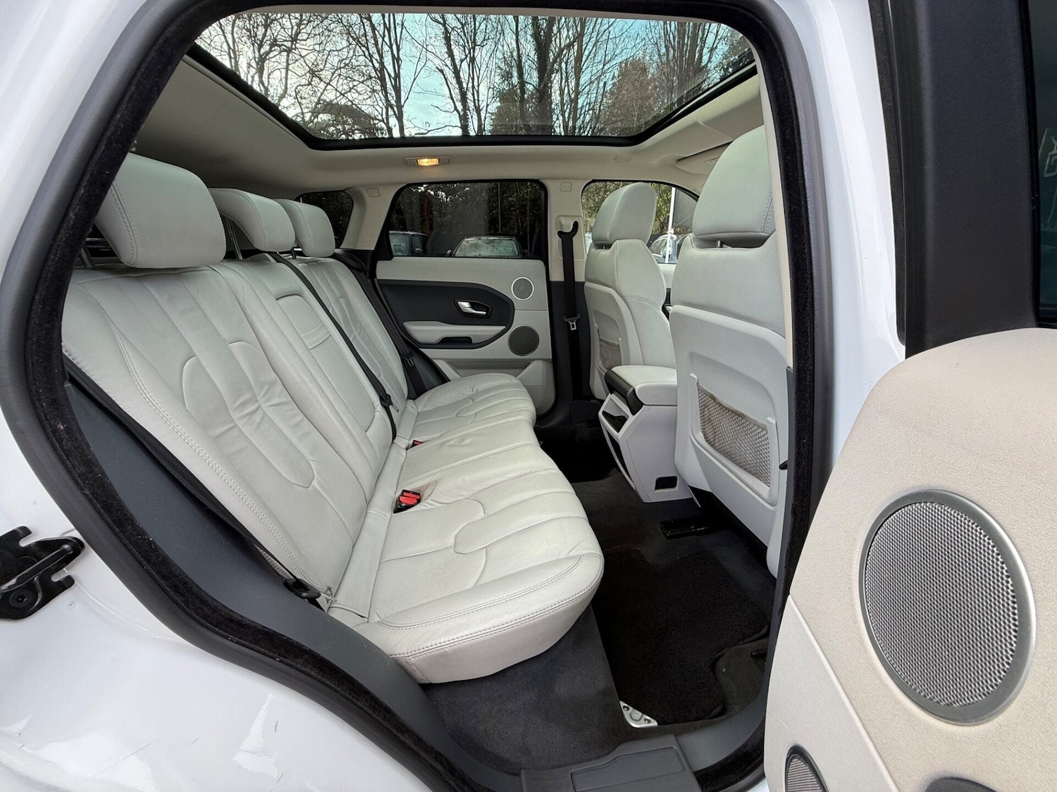 Used Land Rover Range Rover Evoque 2012 for sale - 76934347: Photo 32