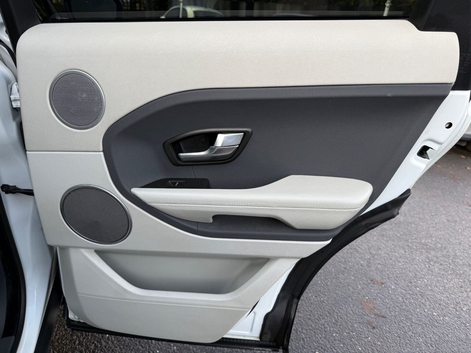 Used Land Rover Range Rover Evoque 2012 for sale - 76934347: Photo 34