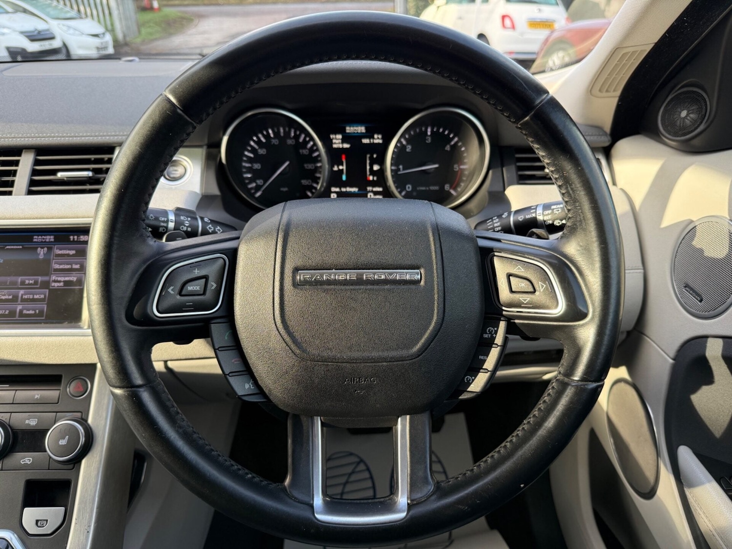 Used Land Rover Range Rover Evoque 2012 for sale - 76934347: Photo 8