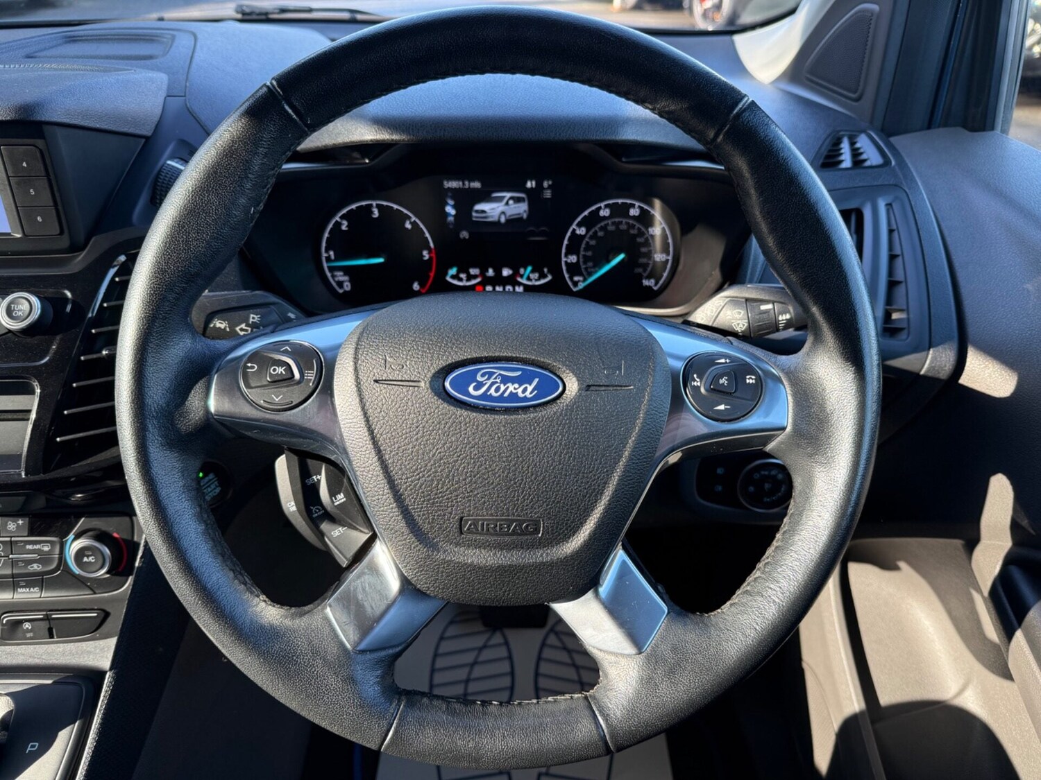 Used Ford Grand Tourneo Connect 2020 for sale - 77445861: Photo 11