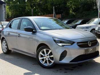 2021 (21) - SE - APPLE CAR PLAY - CRUISE CONTROL - ONE LADY OWNER FROM NEW 5-Door