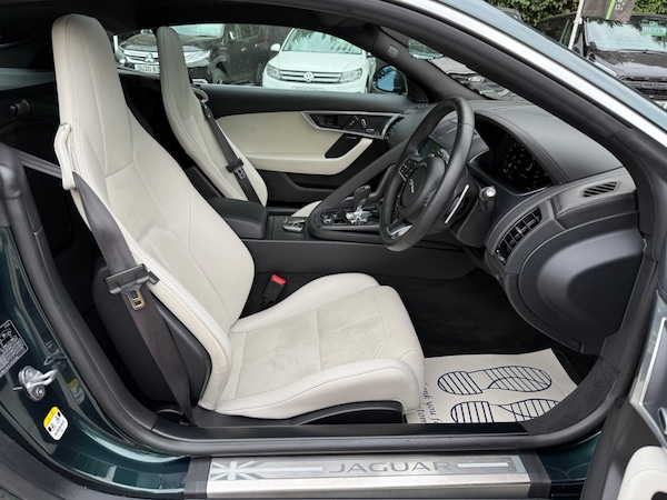 Used Jaguar F-Type 2021 for sale - 75581618: Photo 14