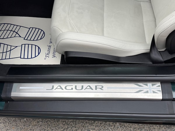 Used Jaguar F-Type 2021 for sale - 75581618: Photo 25