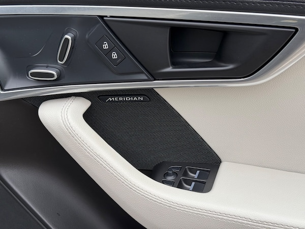 Used Jaguar F-Type 2021 for sale - 75581618: Photo 29