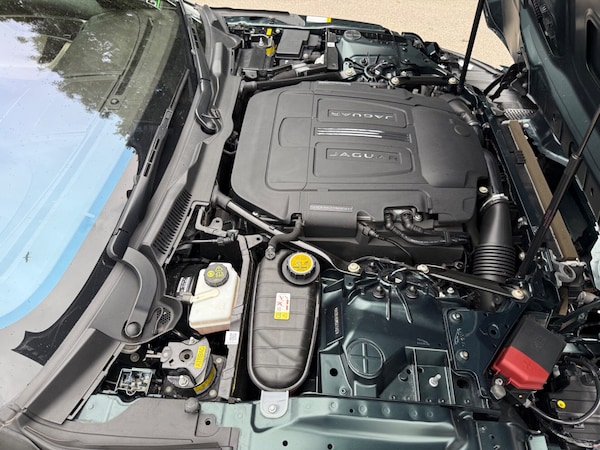 Used Jaguar F-Type 2021 for sale - 75581618: Photo 48