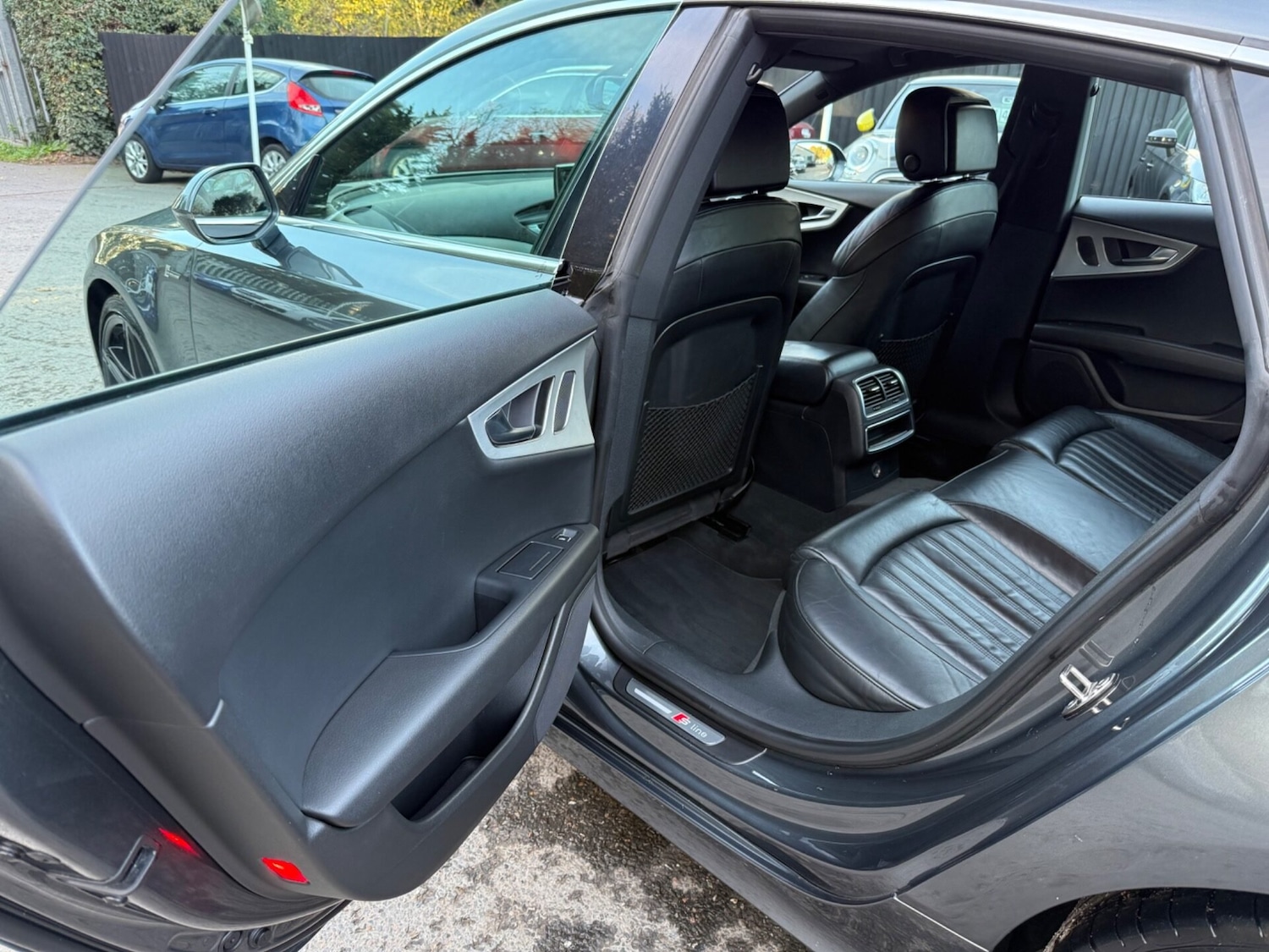 Used Audi A7 2011 for sale - 76541385: Photo 25