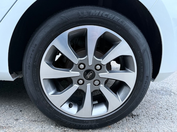 Used Ford Fiesta 2019 for sale - 76205827: Photo 47