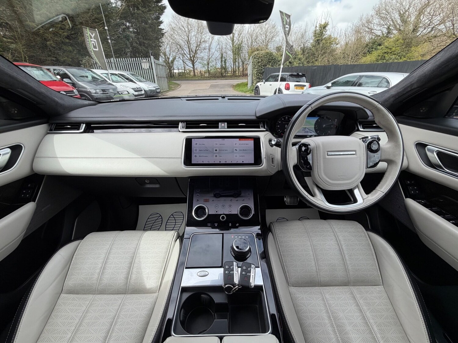 Used Land Rover Range Rover Velar 2017 for sale - 78077974: Photo 16