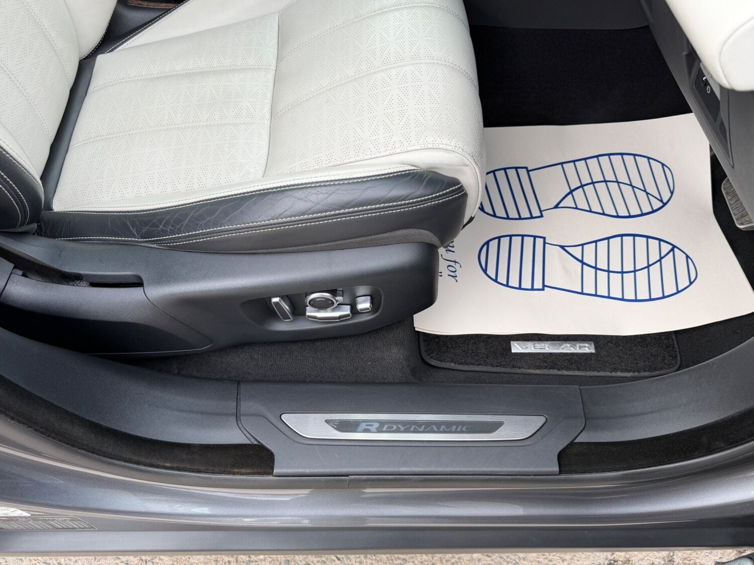 Used Land Rover Range Rover Velar 2017 for sale - 78077974: Photo 46